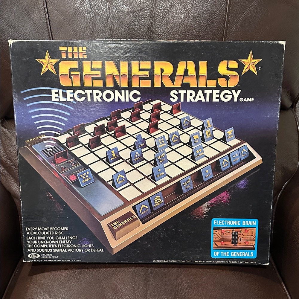 Vintage The Generals Electronic Strategy game 1980. Complete and works well. - Picture 10 of 13